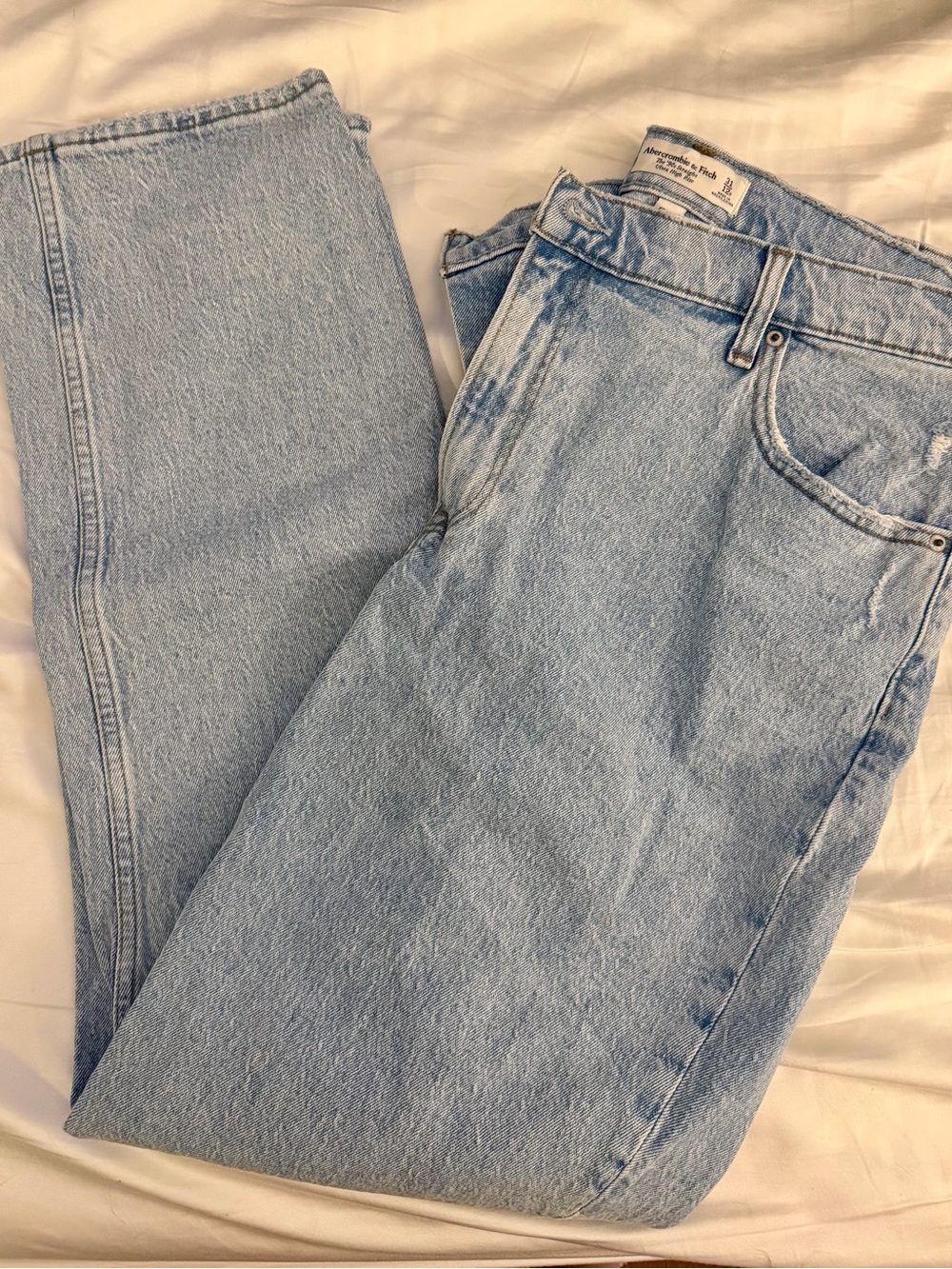 Abercrombie The ‘90s Straight Ultra High Rise Curve Love Denim Jeans
